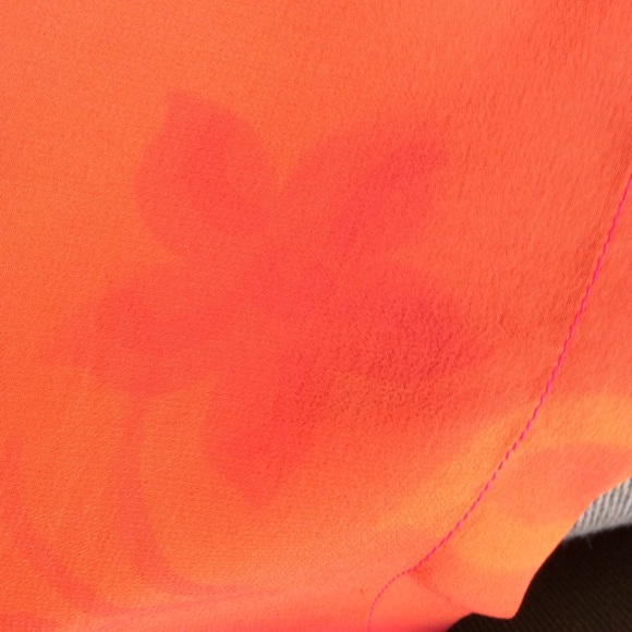 Top Aliki Amani - Picture 5 of 5